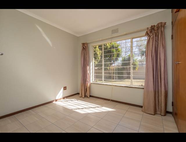 3 Bedroom House to Rent Krugersdorp
