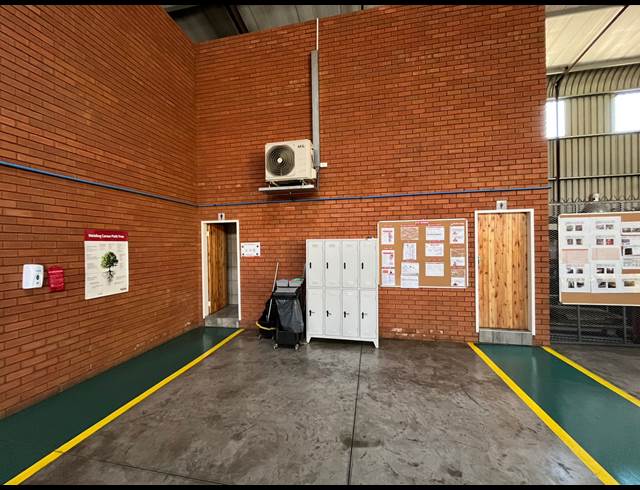 940M² WAREHOUSE TO LET IN DALPARK