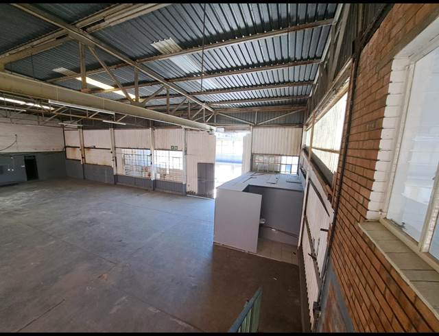 620M² WAREHOUSE TO LET IN WEST TURFFONTEIN