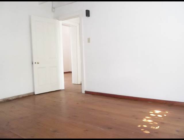 2 bed property to rent in WOODSTOCK