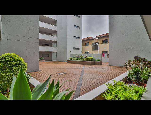 1 BEDROOM APARTMENT TO LET IN UMHLANGA RIDGE