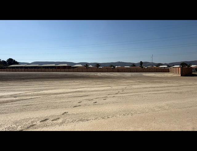 17,000M² INDUSTRIAL YARD TO LET IN KIRKNEY