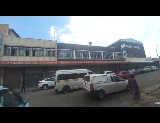 3,861M² WAREHOUSE TO LET IN MARSHALLTOWN