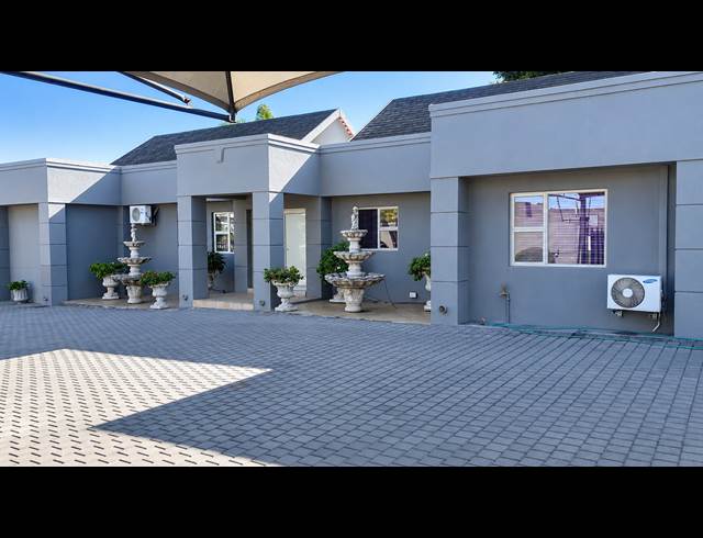 219M² OFFICE TO LET IN BENMORE GARDENS