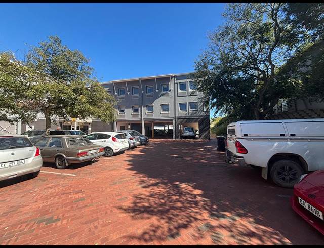 254M² OFFICE TO LET IN TYGER VALLEY