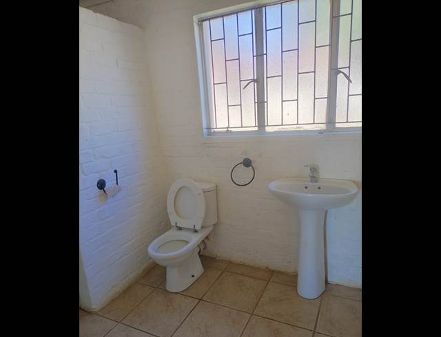 0 bed property to rent in PRESIDENT PARK AH
