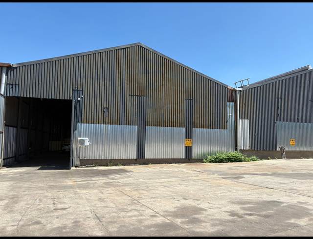 1,500M² WAREHOUSE TO LET IN GERMISTON SOUTH