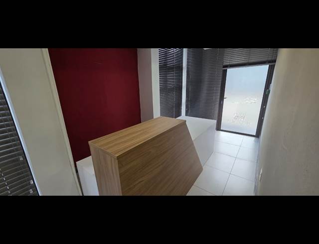 173M² OFFICE TO LET IN SONHEUWEL