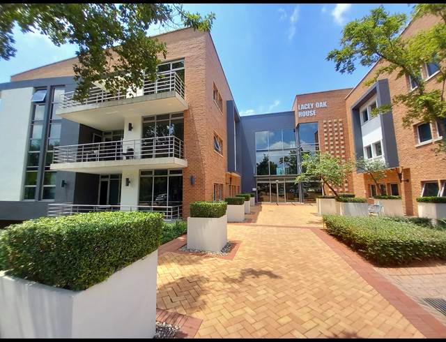658M² OFFICE TO LET IN BRYANSTON