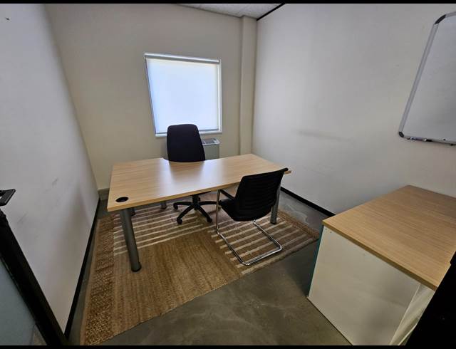 877M² OFFICE TO LET IN CENTURY CITY