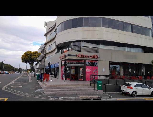 840M² OFFICE TO LET IN TYGER VALLEY