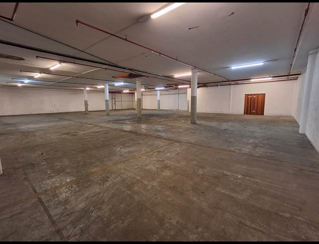 1,835M² BUILDING RENTED IN WILSONIA