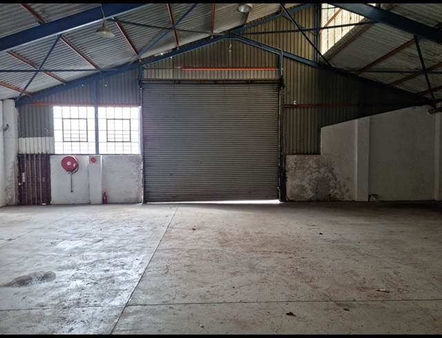 787M² WAREHOUSE TO LET IN BROADLANDS