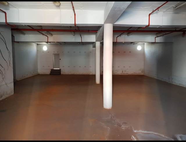 248M² WAREHOUSE TO LET IN PROSPECTON INDUSTRIAL