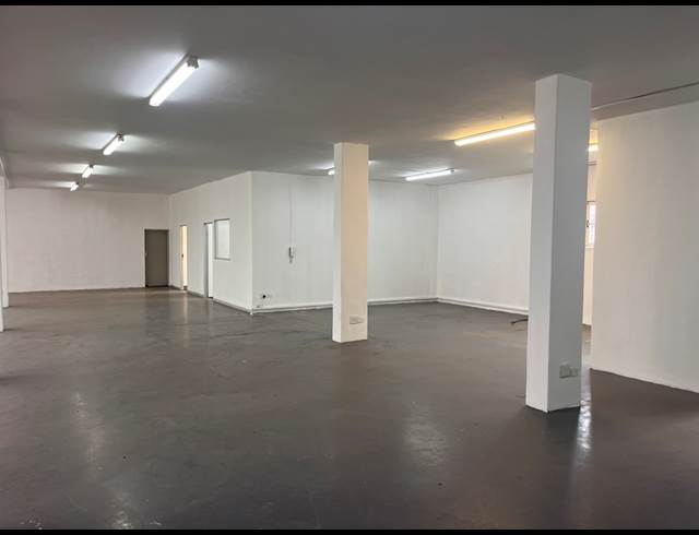 215M² RETAIL TO LET IN GLENHAZEL