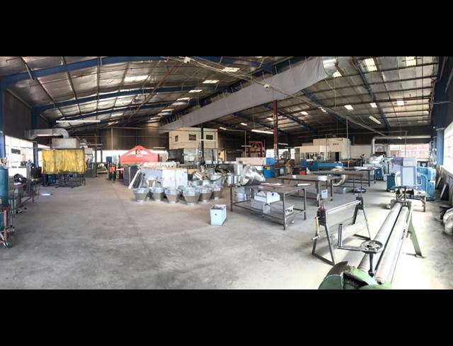 2,500M² WAREHOUSE RENTED IN KEW