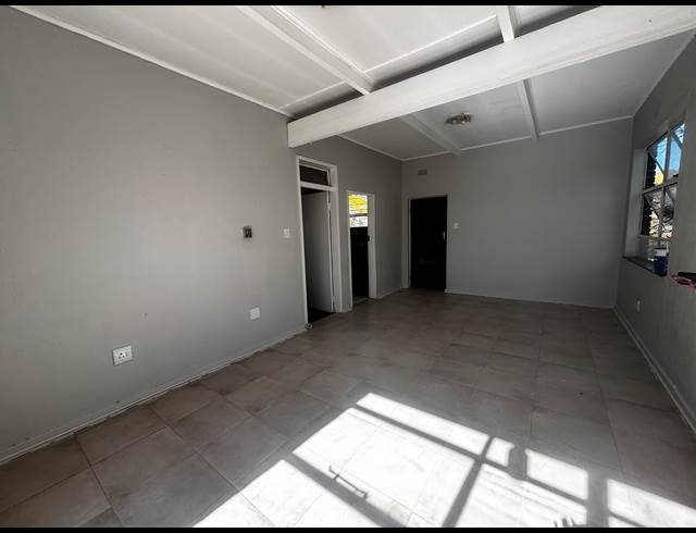 2 BEDROOM APARTMENT TO LET IN WENDYWOOD