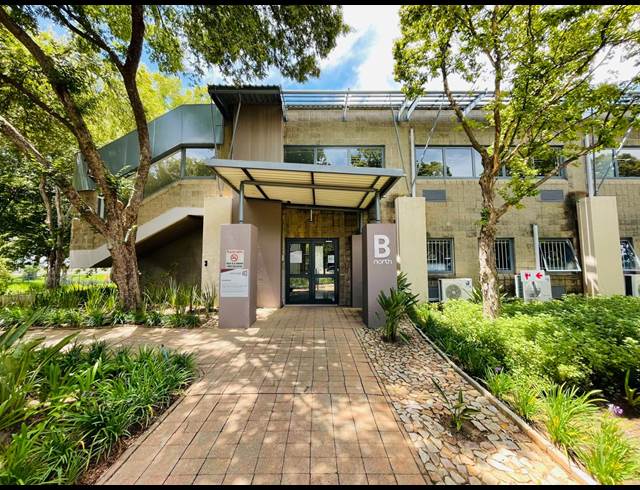 313.50M² OFFICE TO LET IN RANDJESPARK