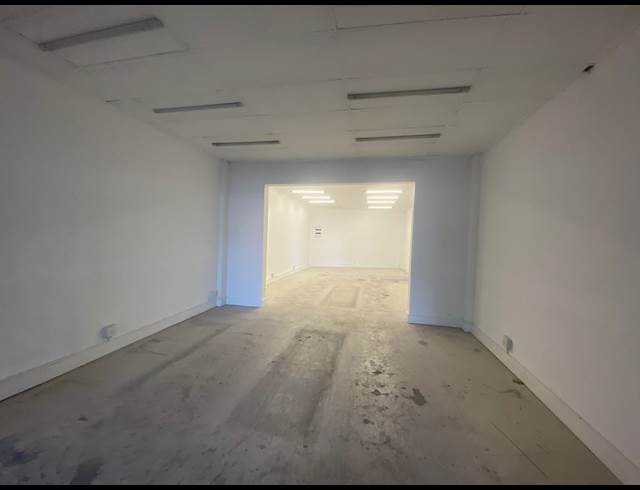 181M² RETAIL TO LET IN PARKLANDS