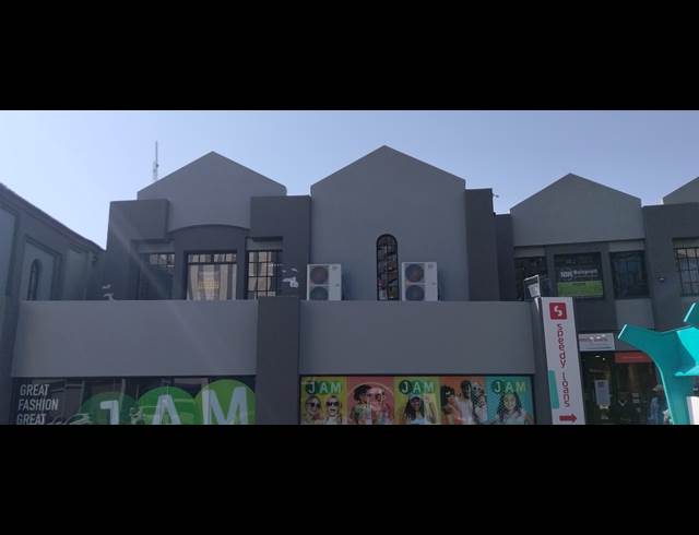 252M² BUSINESS CENTRE TO LET IN NELSPRUIT EXT 14