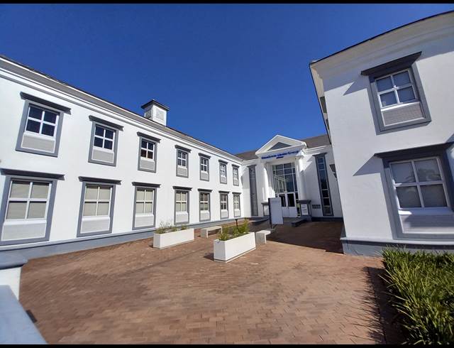 279M² OFFICE TO LET IN BRYANSTON