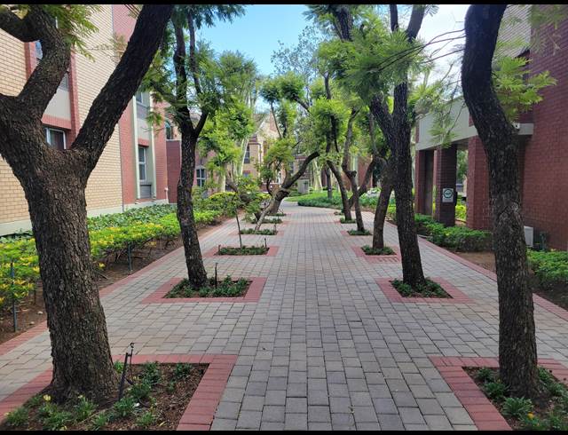 109M² BUILDING TO LET IN MENLYN