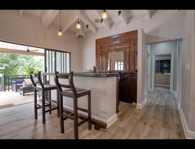5 BEDROOM HOUSE TO LET IN ZIMBALI ESTATE