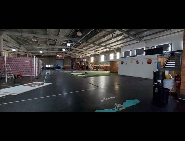2,316M² WAREHOUSE TO LET IN ROOIHUISKRAAL