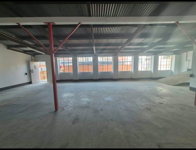 170M² WAREHOUSE TO LET IN KRUGERSDORP CENTRAL