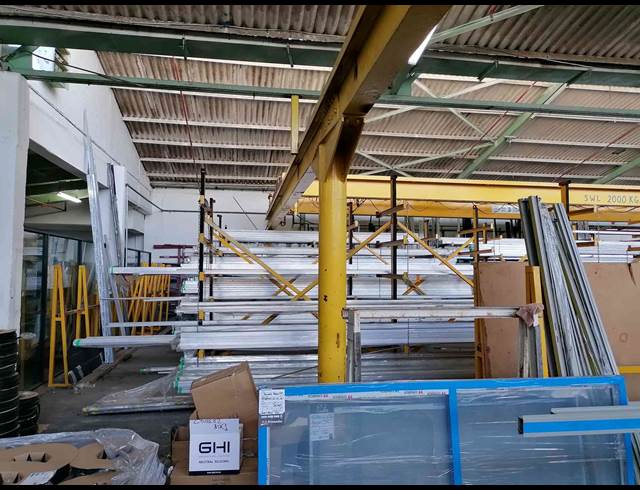 4,621M² WAREHOUSE TO LET IN PAROW INDUSTRIAL
