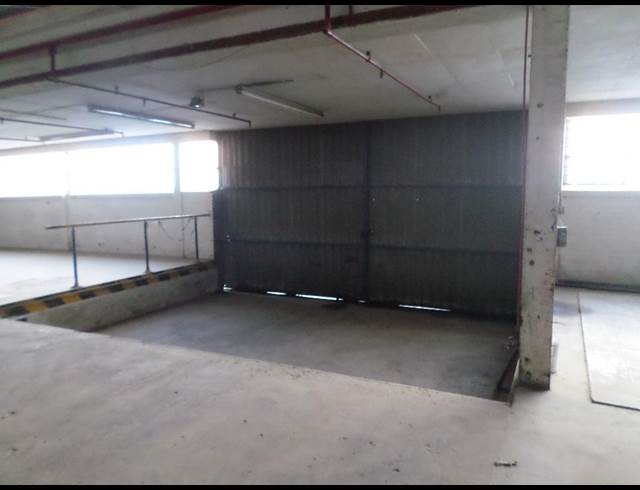 1,980M² FACTORY TO LET IN PAROW INDUSTRIAL