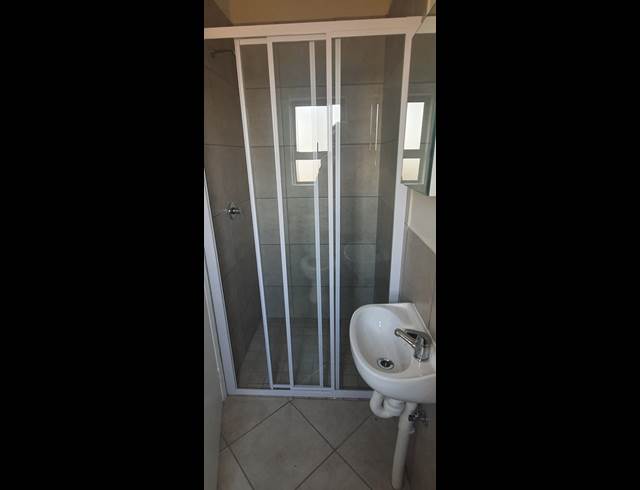 2 bed property to rent in NORTON'S HOME ESTATES