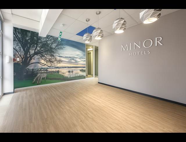 358M² OFFICE TO LET IN LYME PARK