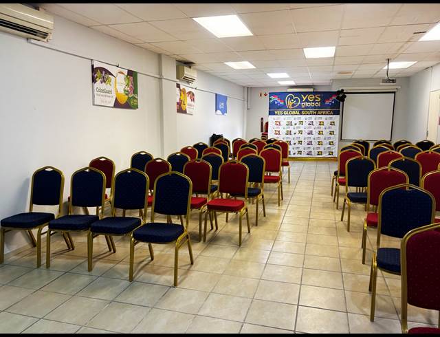 60M² RETAIL TO LET IN CORLETT GARDENS