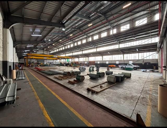 2,480M² WAREHOUSE TO LET IN EPPING INDUSTRIAL