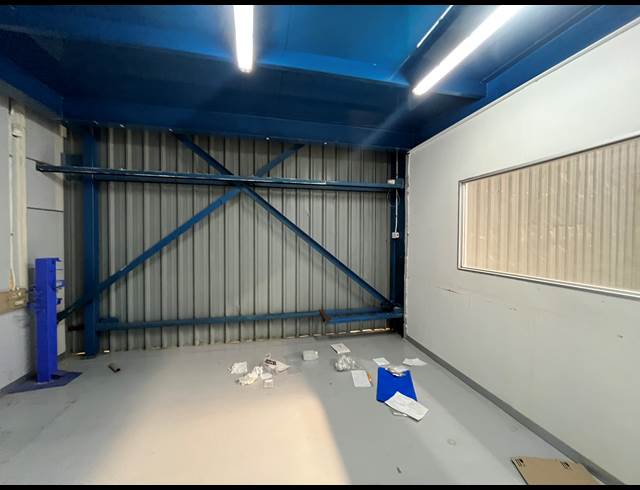 509M² WAREHOUSE TO LET IN SEBENZA