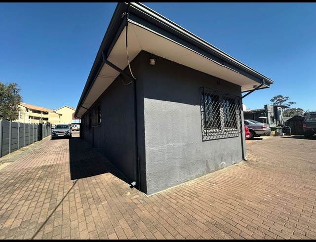 310M² OFFICE TO LET IN EASTLEIGH