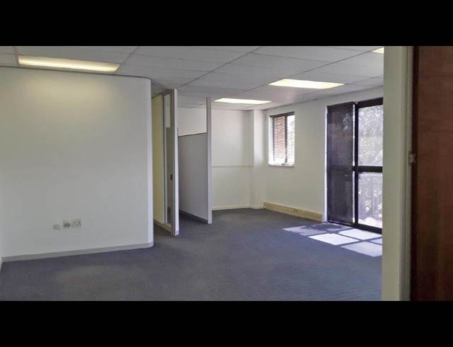 347M² WAREHOUSE TO LET IN OLIVEDALE