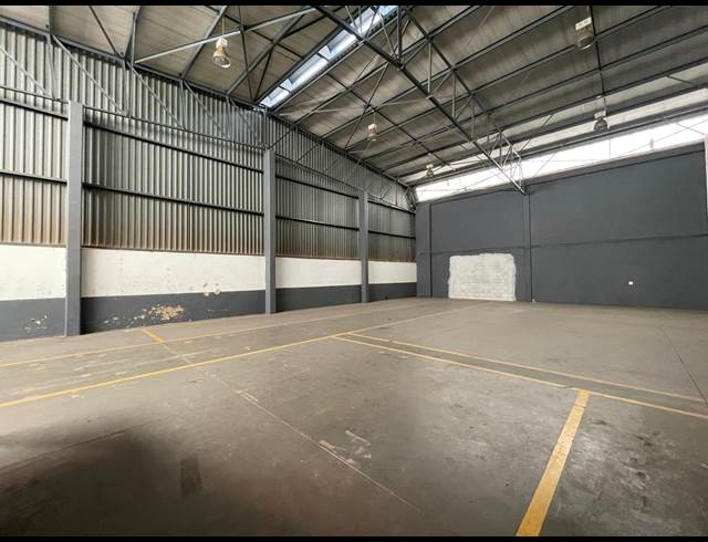 410M² WAREHOUSE TO LET IN RANDJESPARK