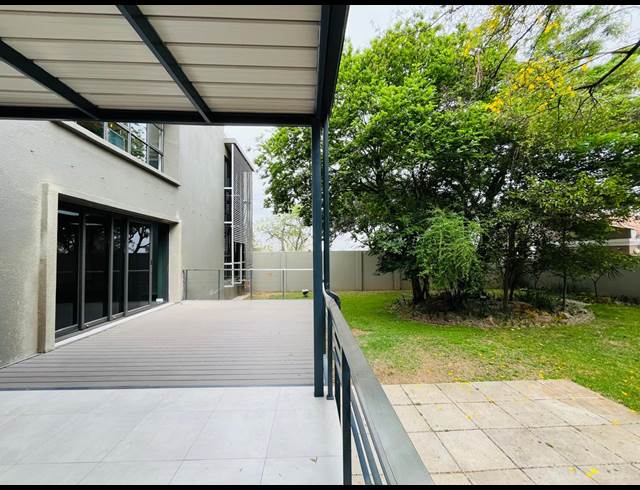 631M² OFFICE TO LET IN FOURWAYS