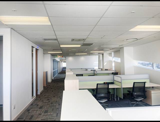 1,600M² OFFICE TO LET IN SANDTON CENTRAL