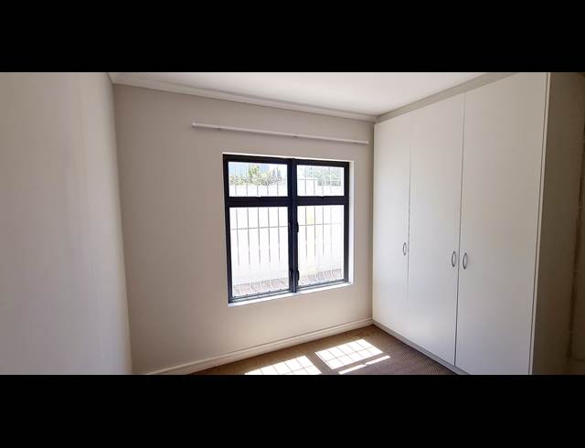 2 bed property to rent in MUIZENBERG