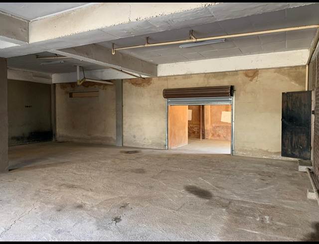 150M² WAREHOUSE TO LET IN STRIJDOMPARK