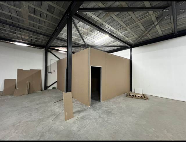 4,060M² WAREHOUSE TO LET IN SUNDERLAND RIDGE