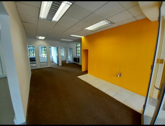 396M² OFFICE TO LET IN BRYANSTON