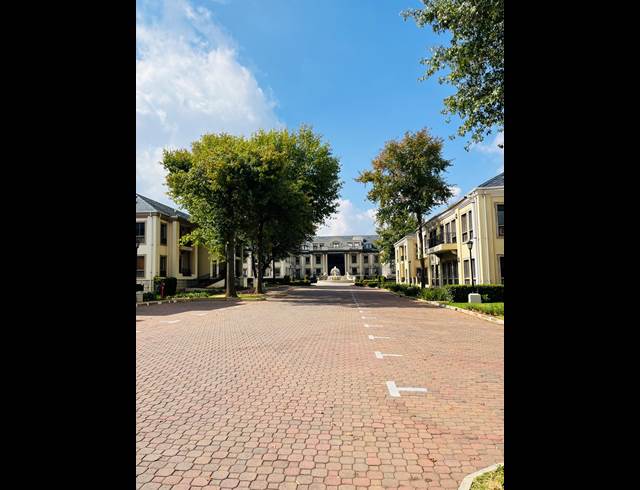 529M² OFFICE TO LET IN BRYANSTON