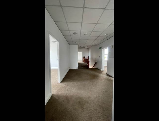 529M² OFFICE TO LET IN WINDERMERE