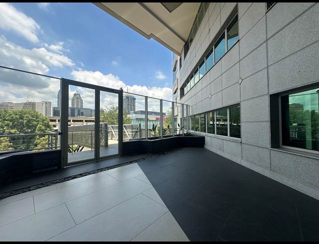 947M² OFFICE TO LET IN SANDTON CENTRAL