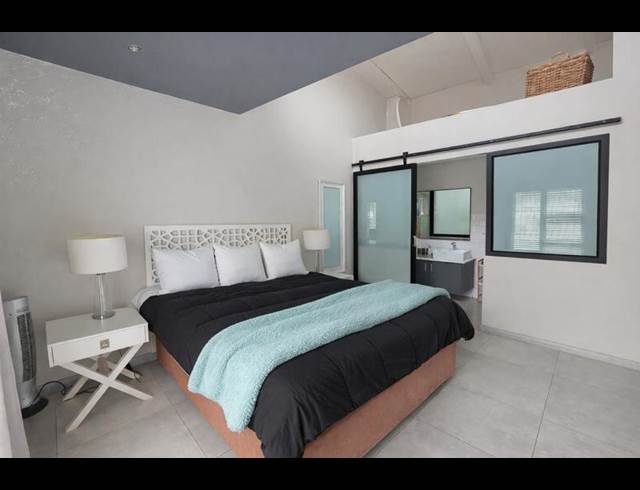 2 BEDROOM PROPERTY TO RENT IN MENLO PARK