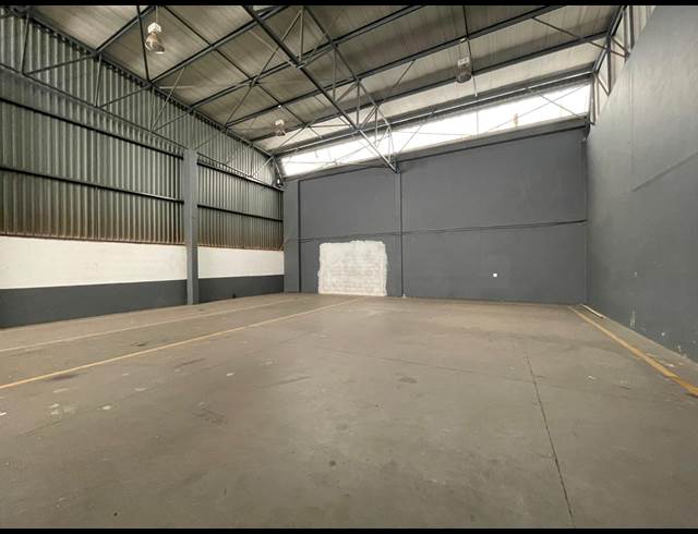 410M² WAREHOUSE TO LET IN RANDJESPARK
